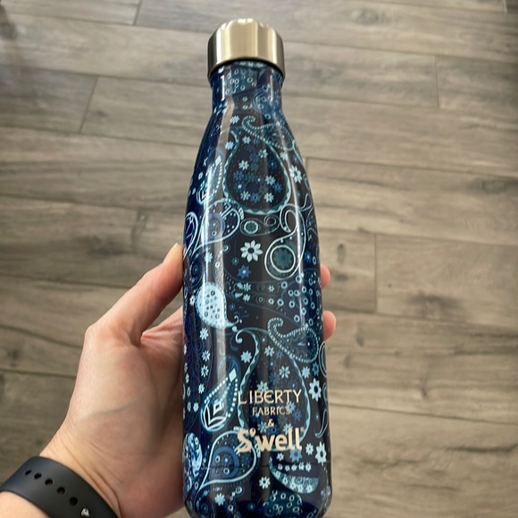 S'well Other - Liberty Fabrics x S’well “Marky” for Starbucks 17oz (17 ounces) Bottle - Unused